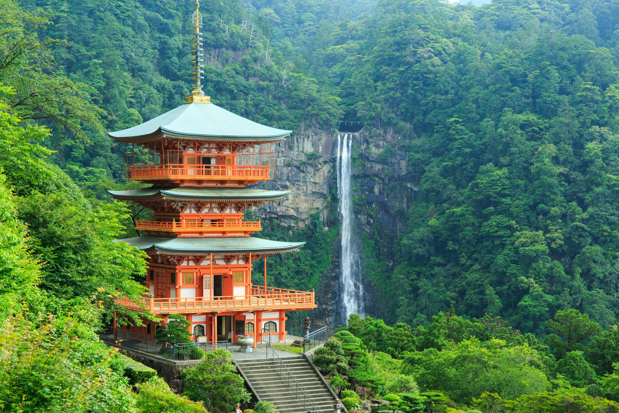 Kumano Nachi Taisha