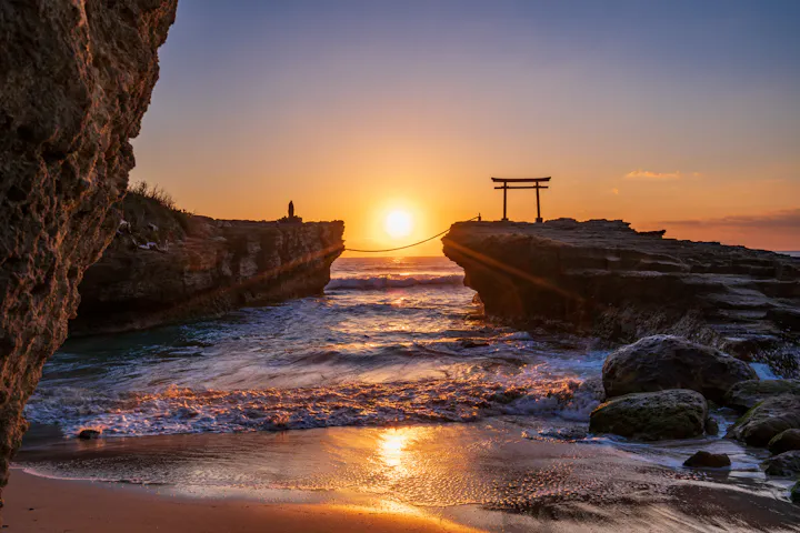 Shirahama Shrine