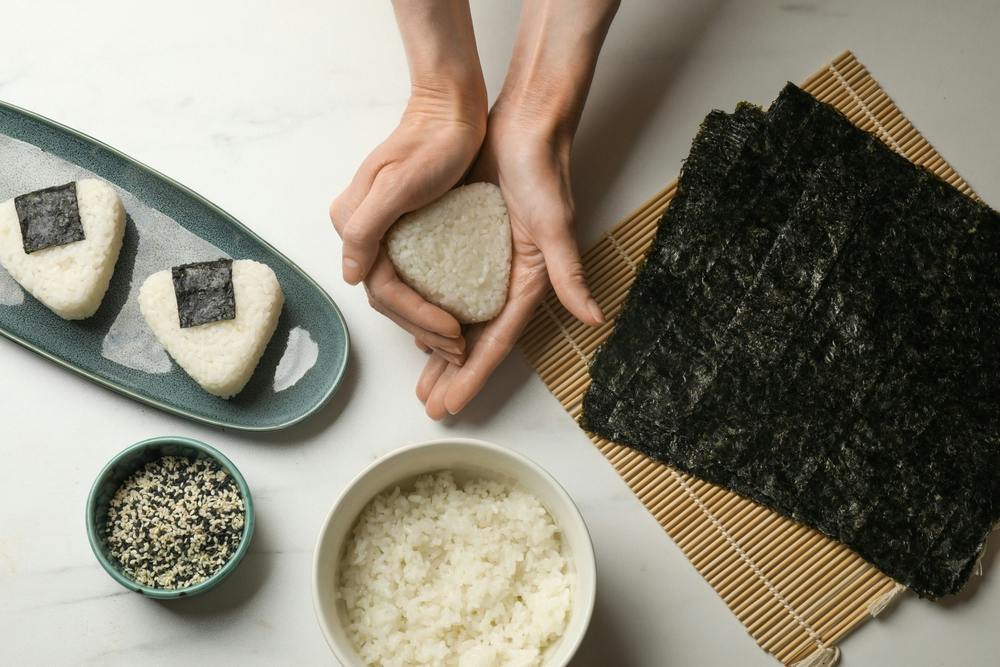 Making Onigiri
