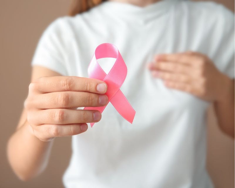 Using fat transfer unstead of implants for breast reconstruction after breast cancer