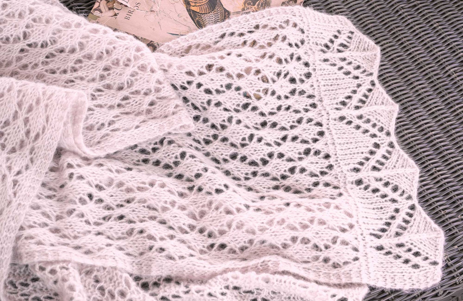 pink lace shawl