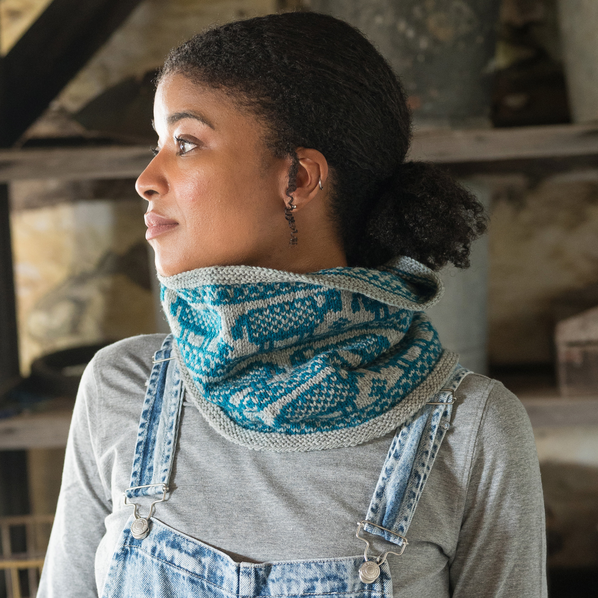 On the Farm Cowl Image
