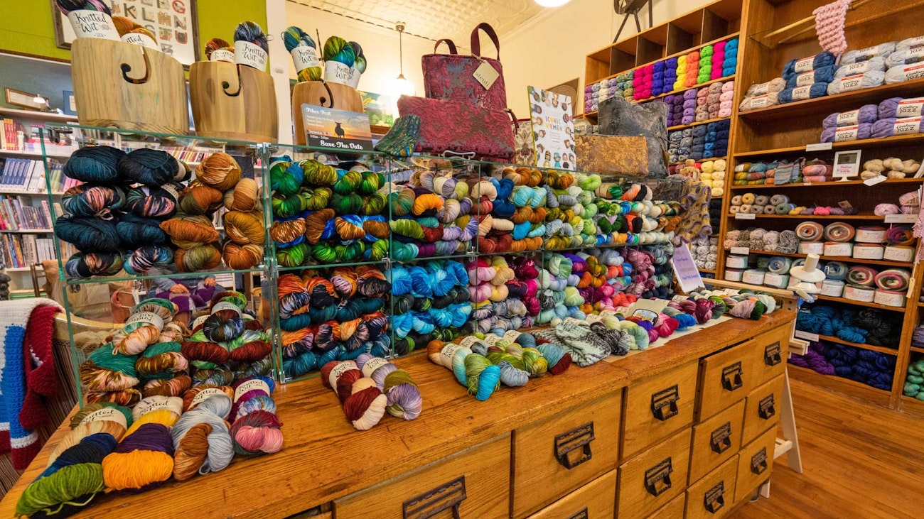 Yarn Crawl: Meet Wyoming’s Own Cowgirl Yarn | Farm & Fiber Knits
