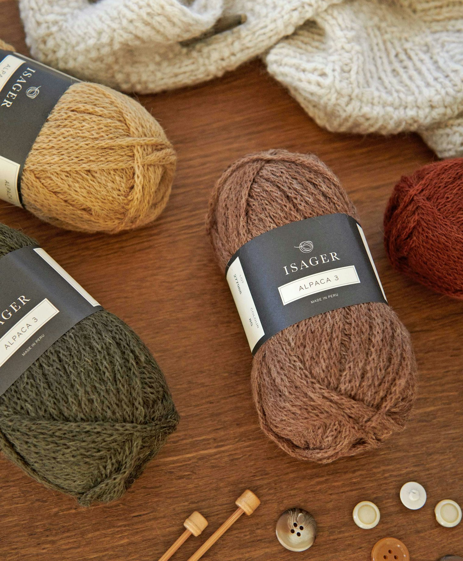 Alpaca 3 is an I-cord spun yarn that's 50% wool/50% alpaca, which gives it a soft, airy feel.