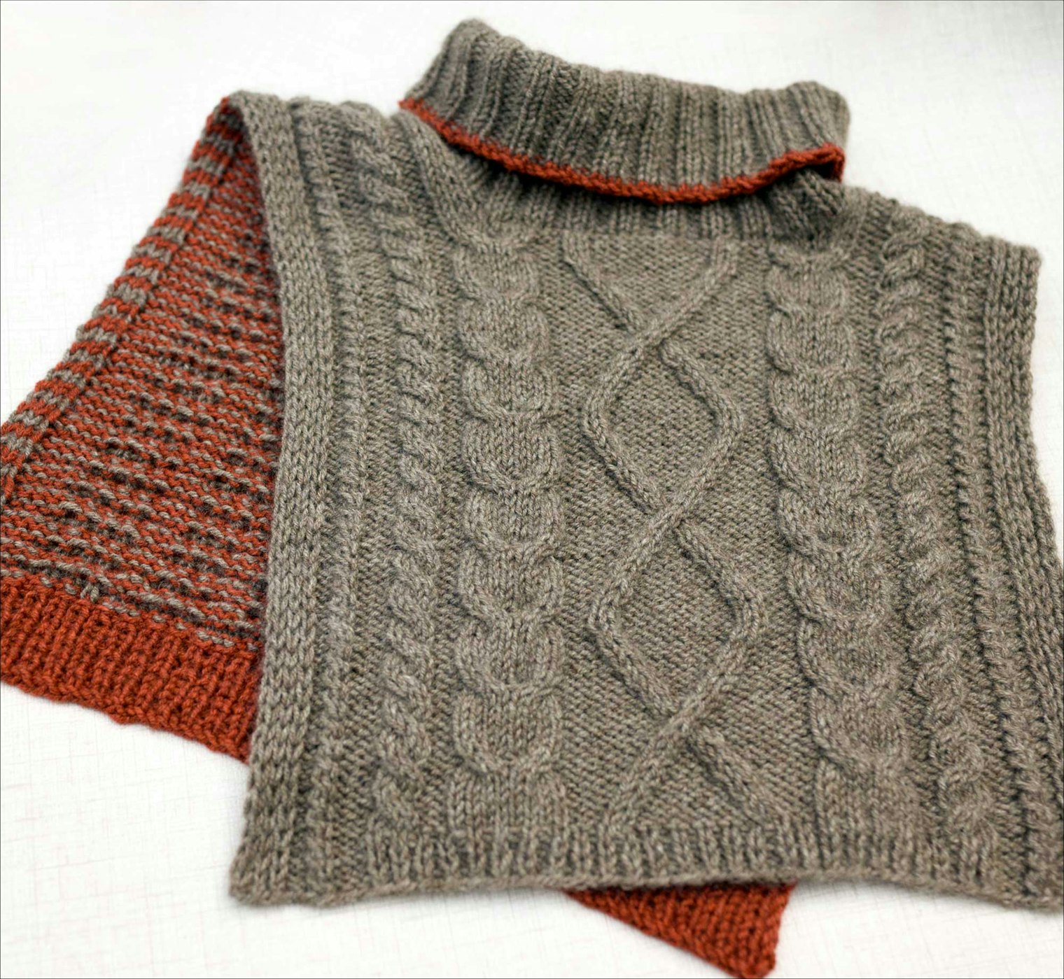 Slip-stitch meets cables in the Reversible Dickey, which is a great project for scrap yarn. Photo by Faina Goberstein