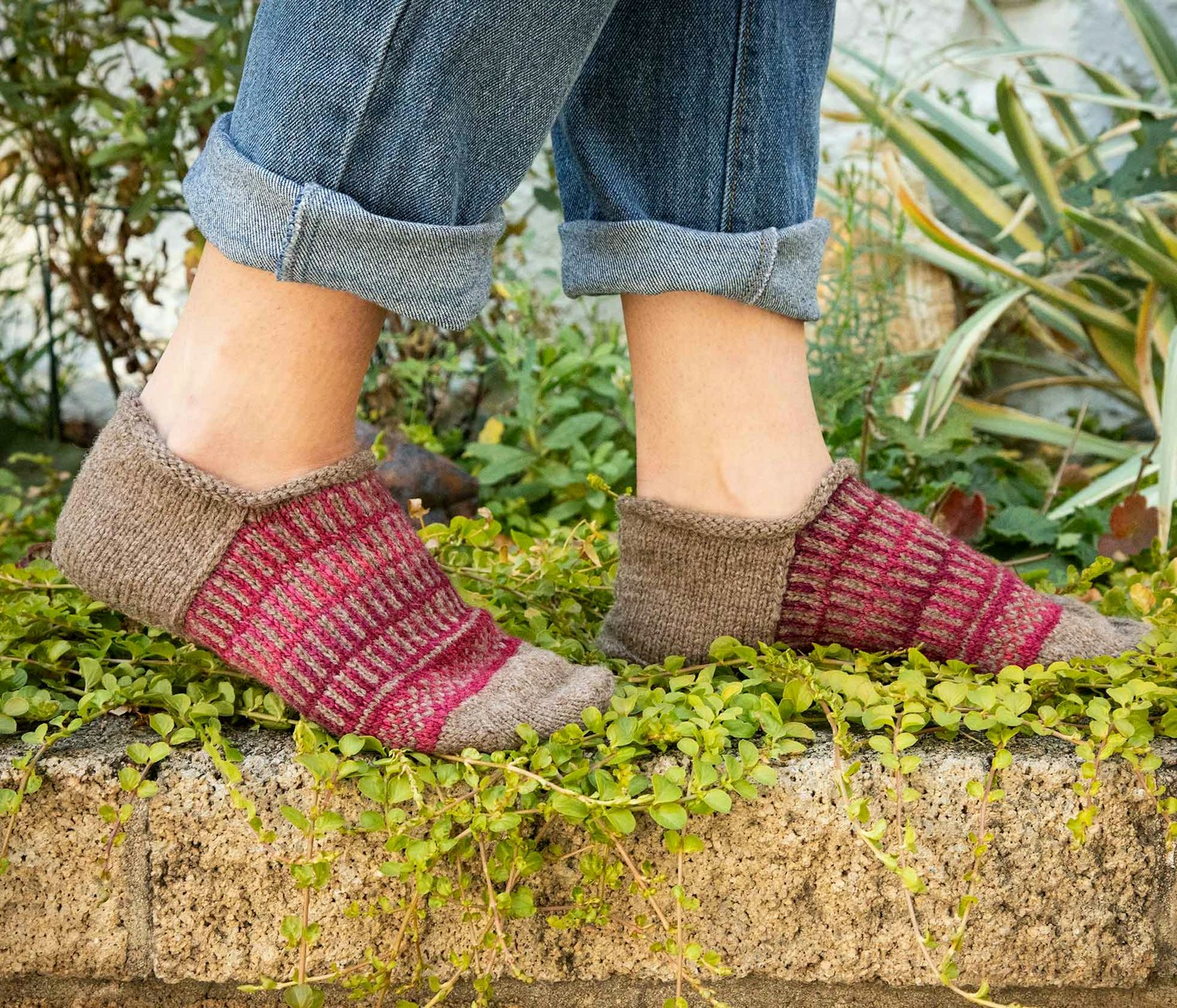 Ntaidrin Socks, photo by Matt Graves