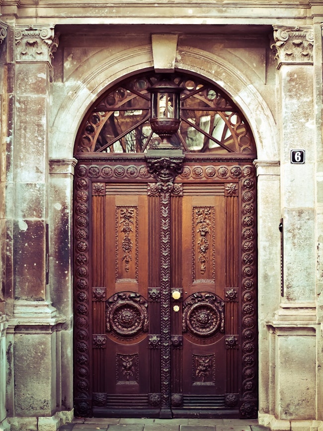 majestic door