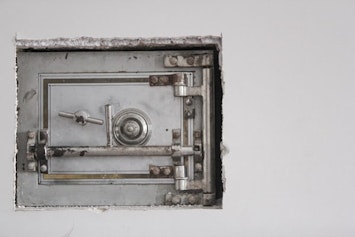 Everything You Need to Know About Home Safes | 2022