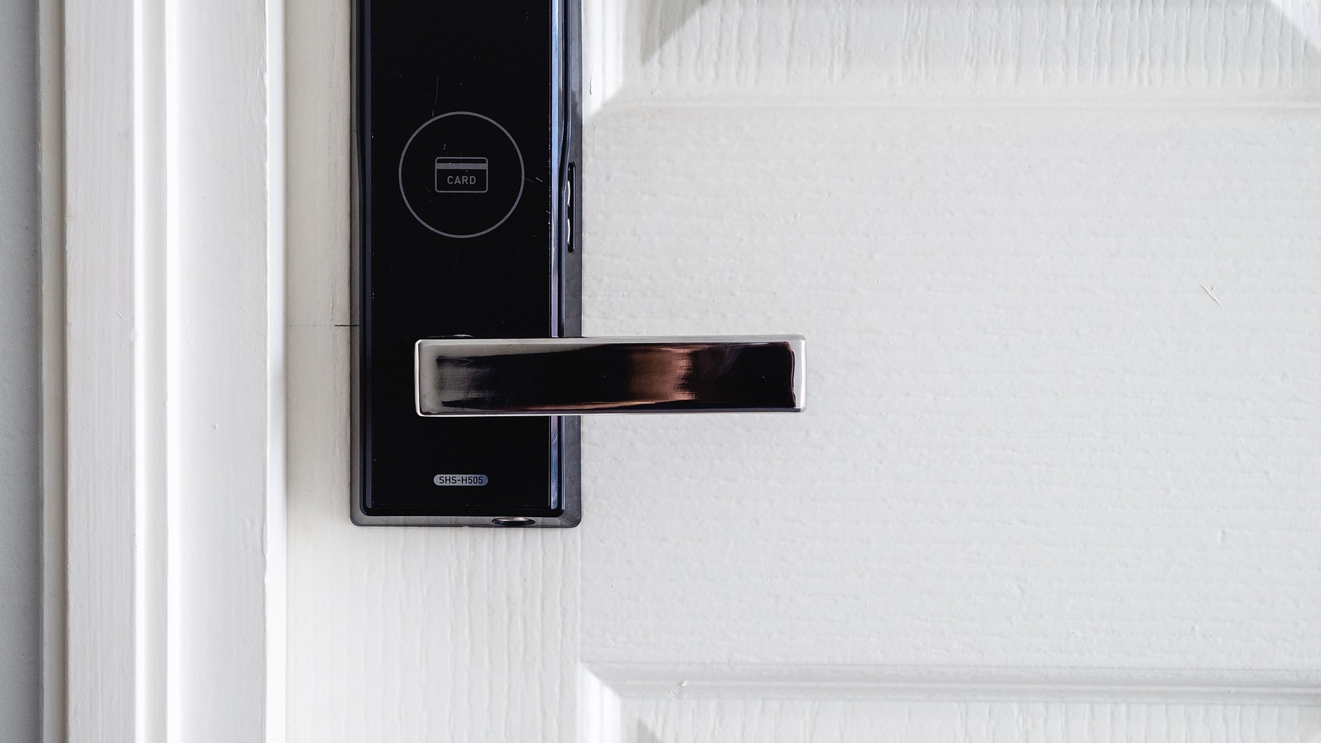 Is a Smart Lock safer than a Traditional Lock?