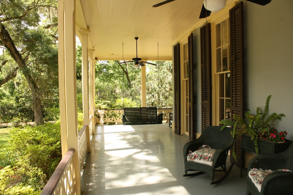 A pleasant southern porch