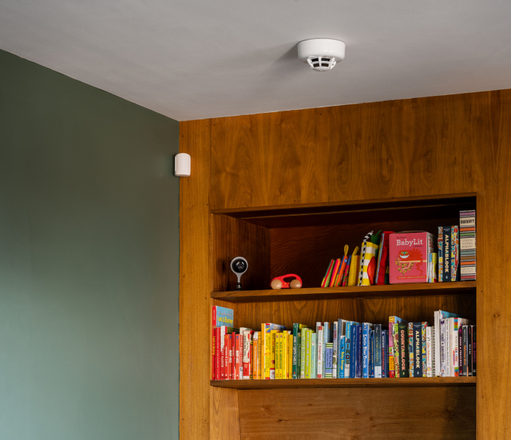 smoke co detector in the study