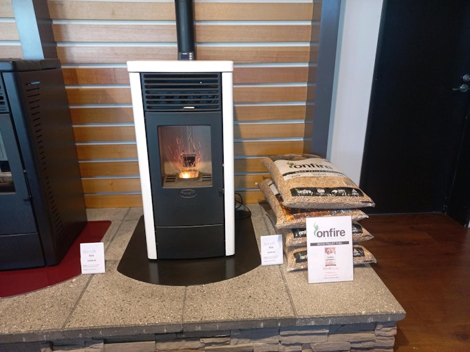 Pellet fire retail store