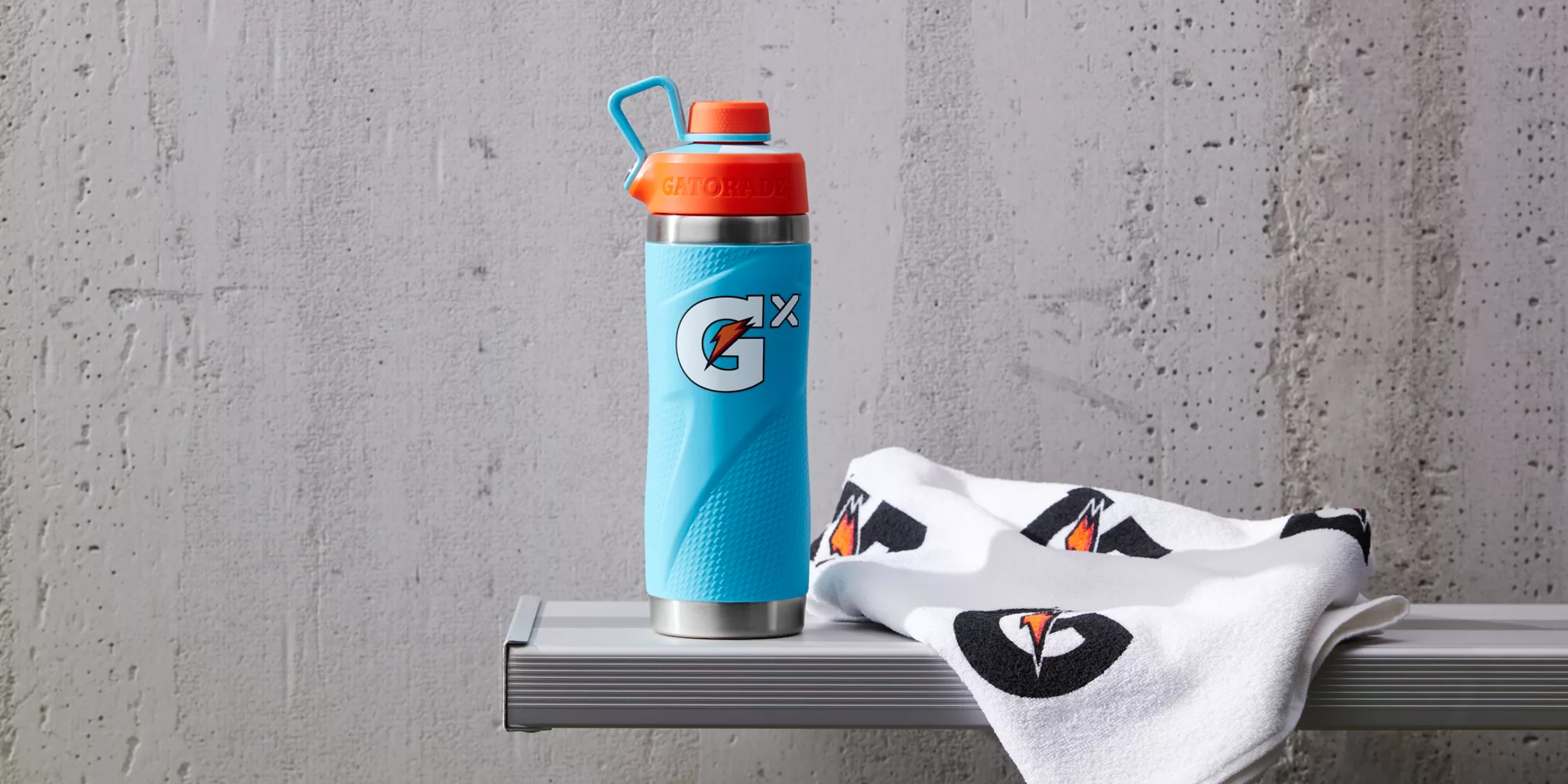 Gx stainless steel bottle with Gx towel
