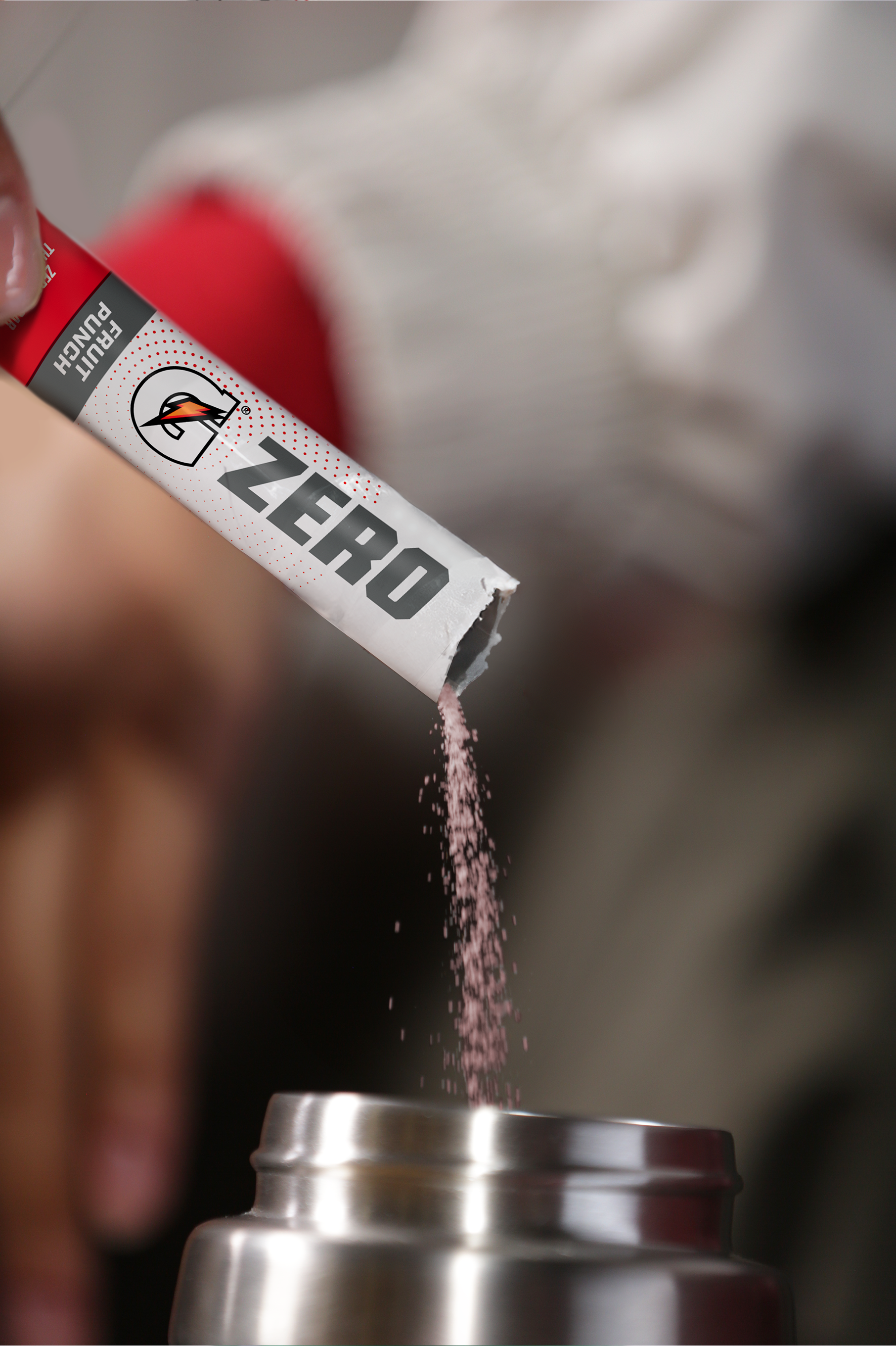 gatorade zero fruit punch poured into bottle