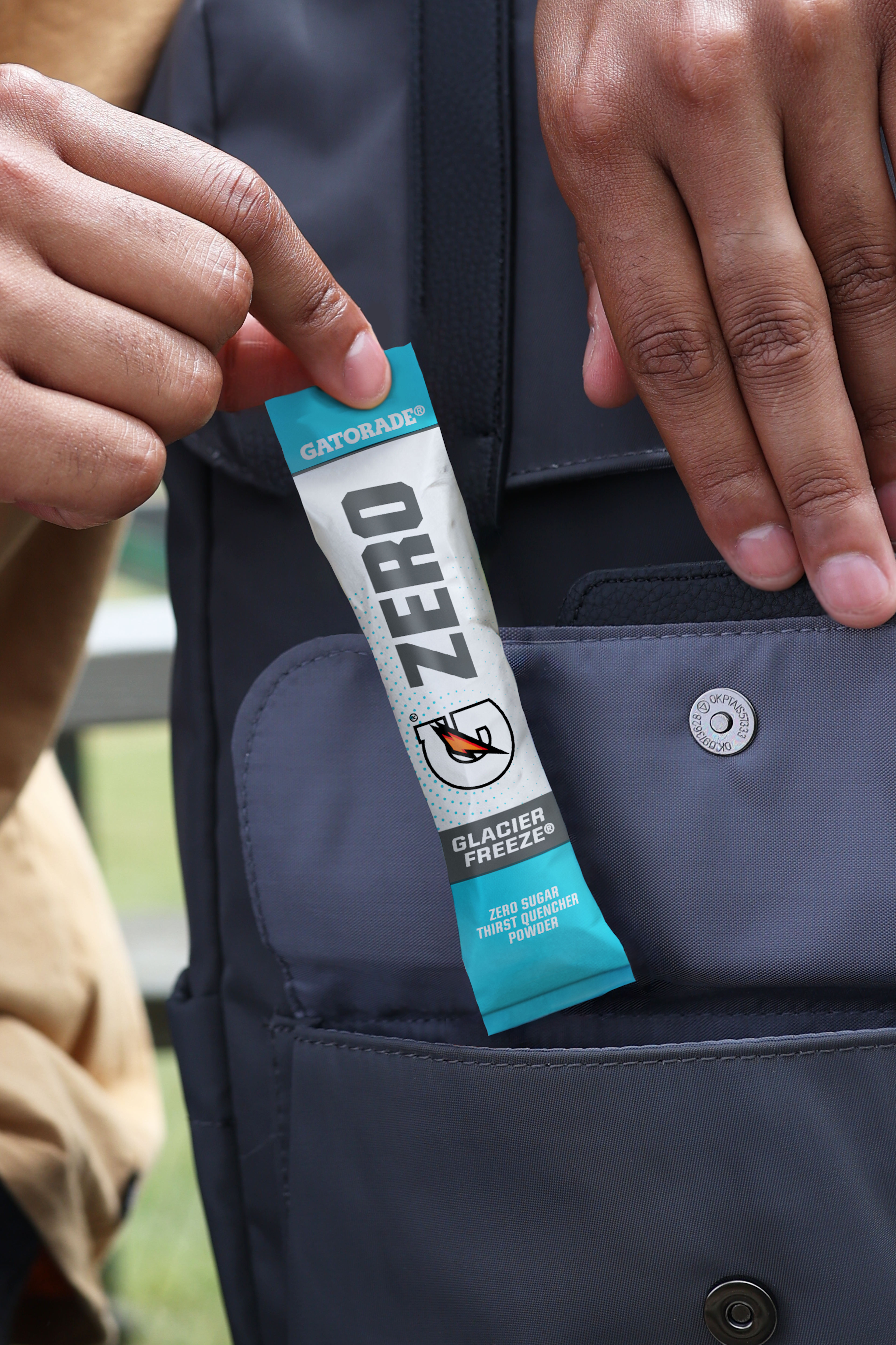 gatorade zero glacier freeze powder packet in backpack