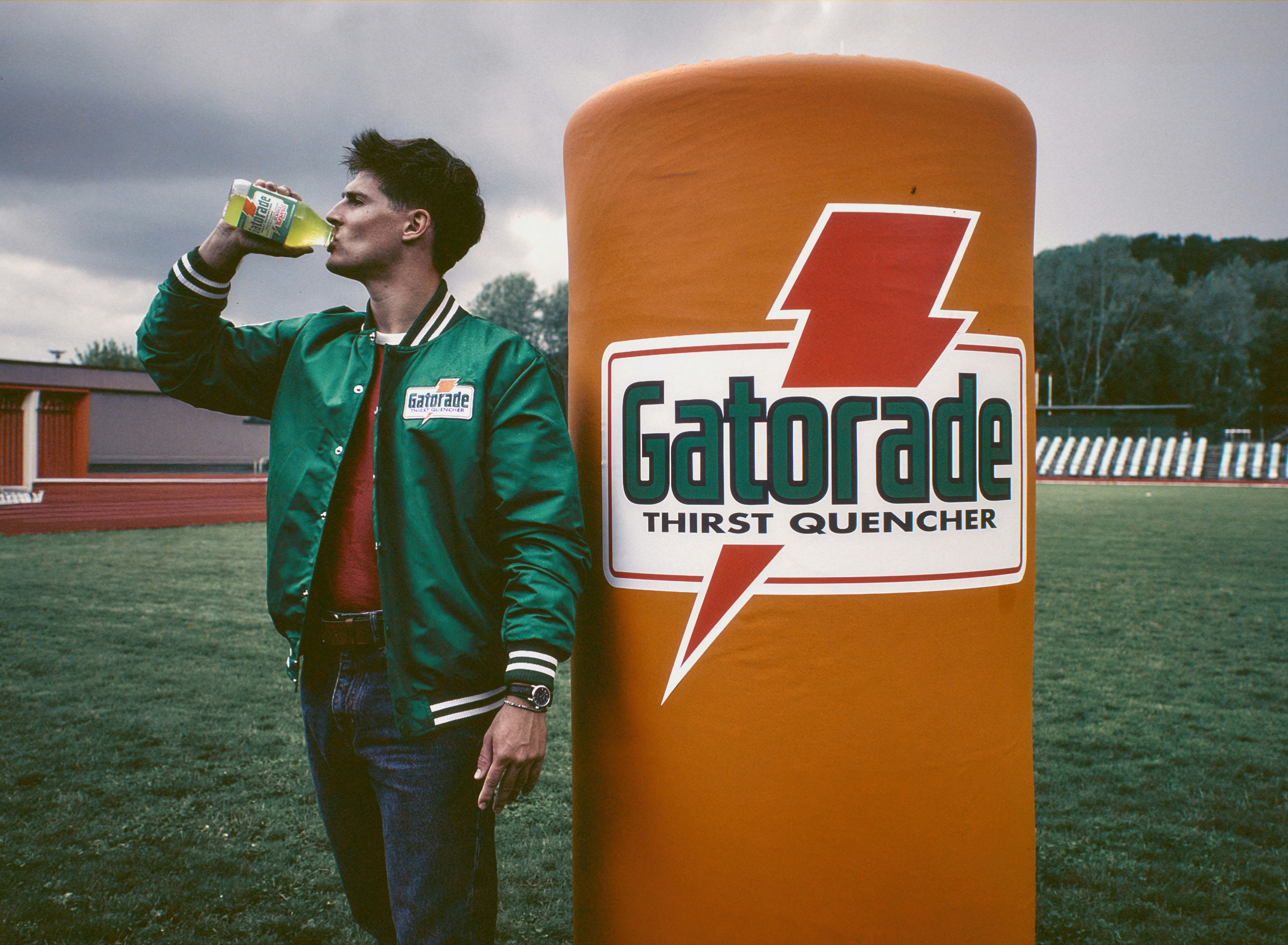 stranger things upside down drop man on field drinking gatorade bottle