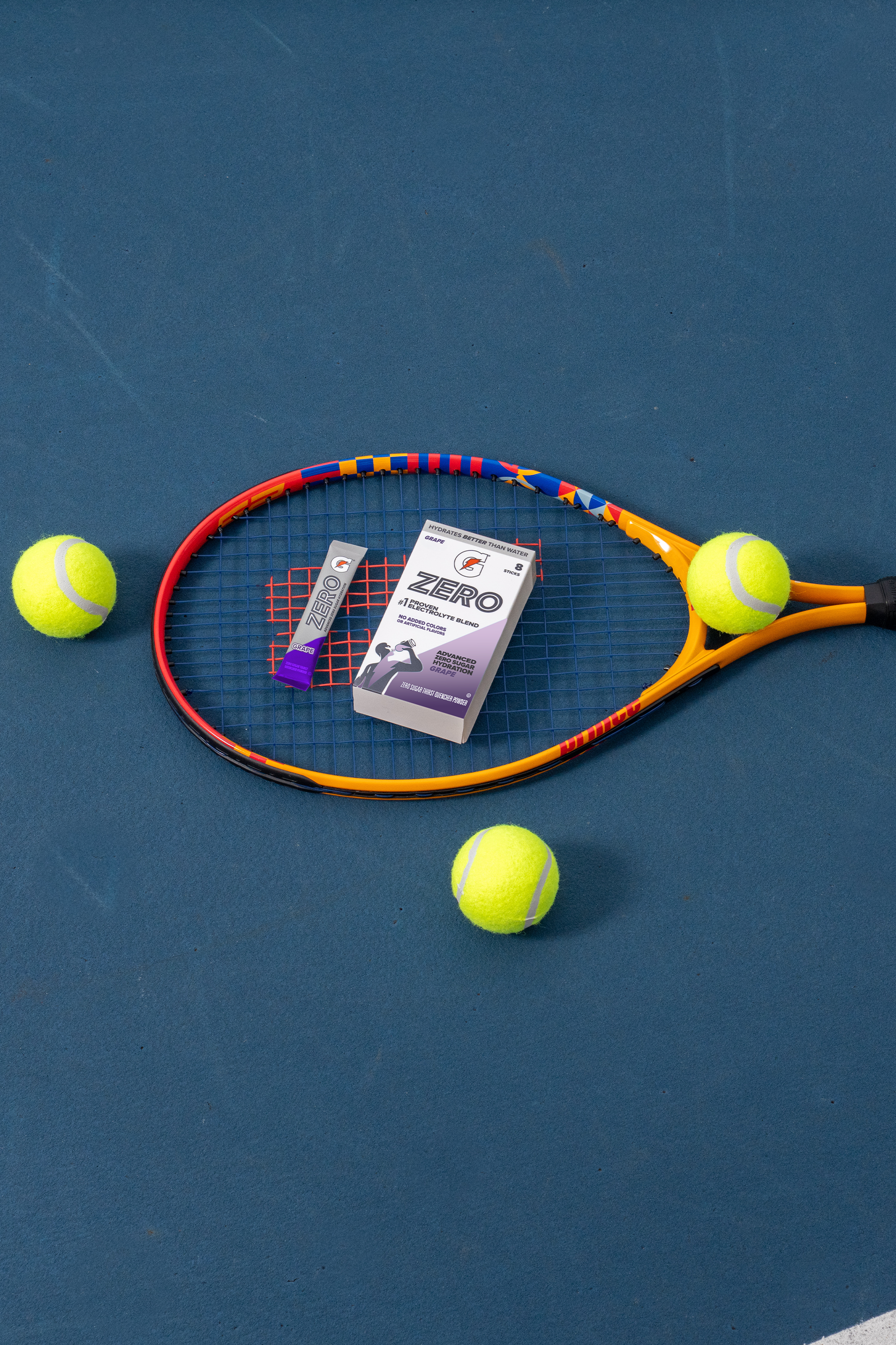 Gatorade Zero Single Serve powder grape pack on tennis court