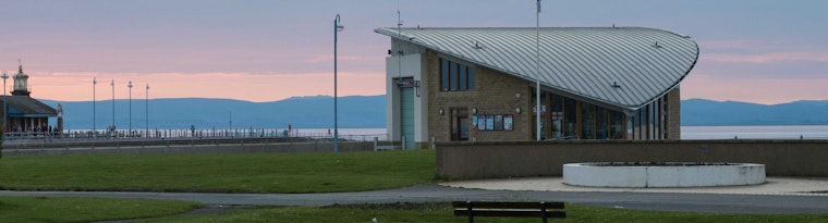 RNLI Hovercraft Stationn Morecambe