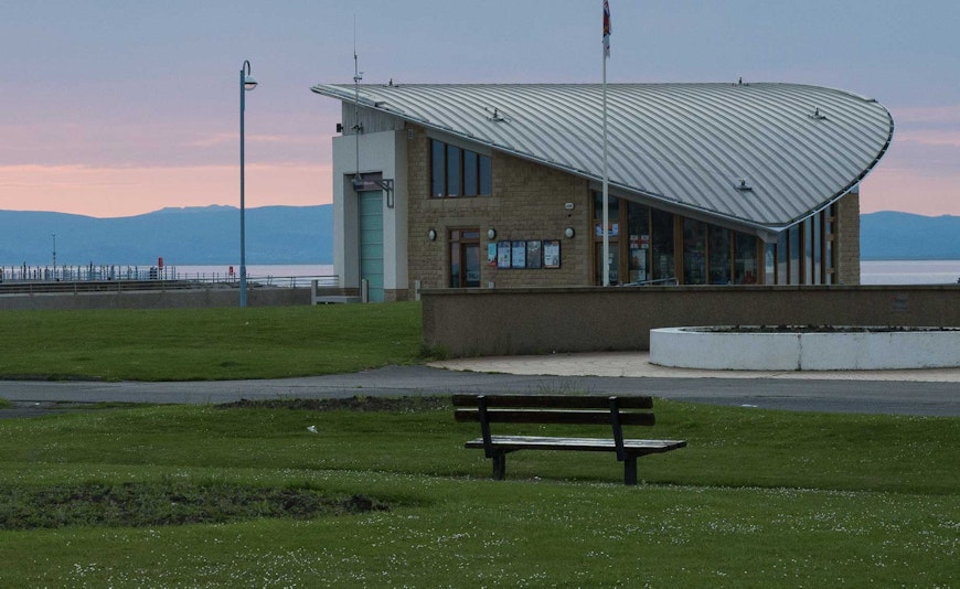 RNLI Hovercraft Stationn Morecambe