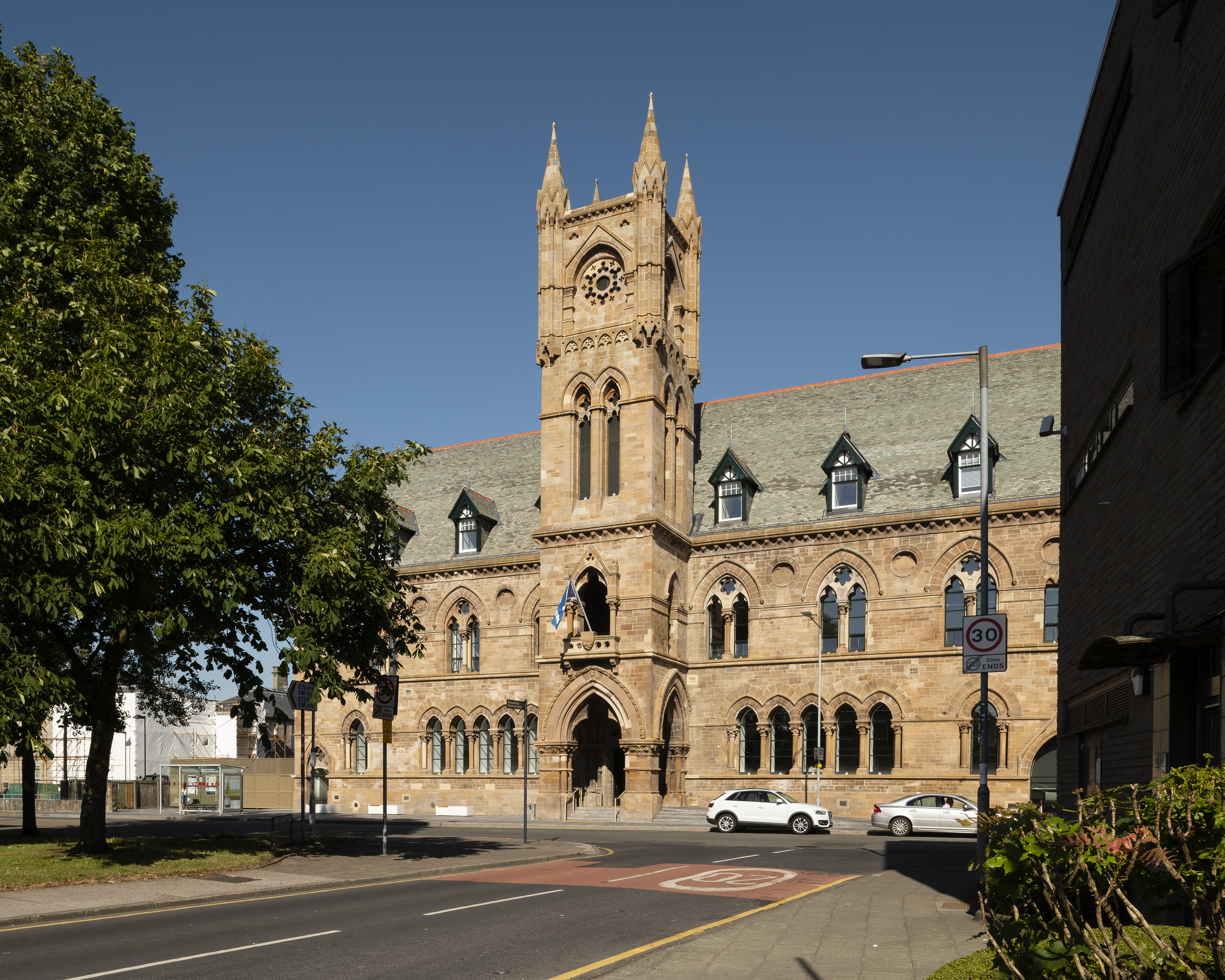 West Dunbartonshire Council Office’s Curtins