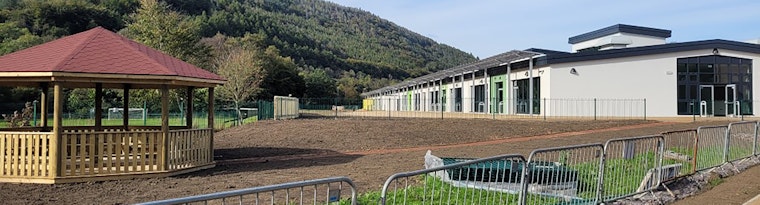 Cwm Gwyddon Primary School