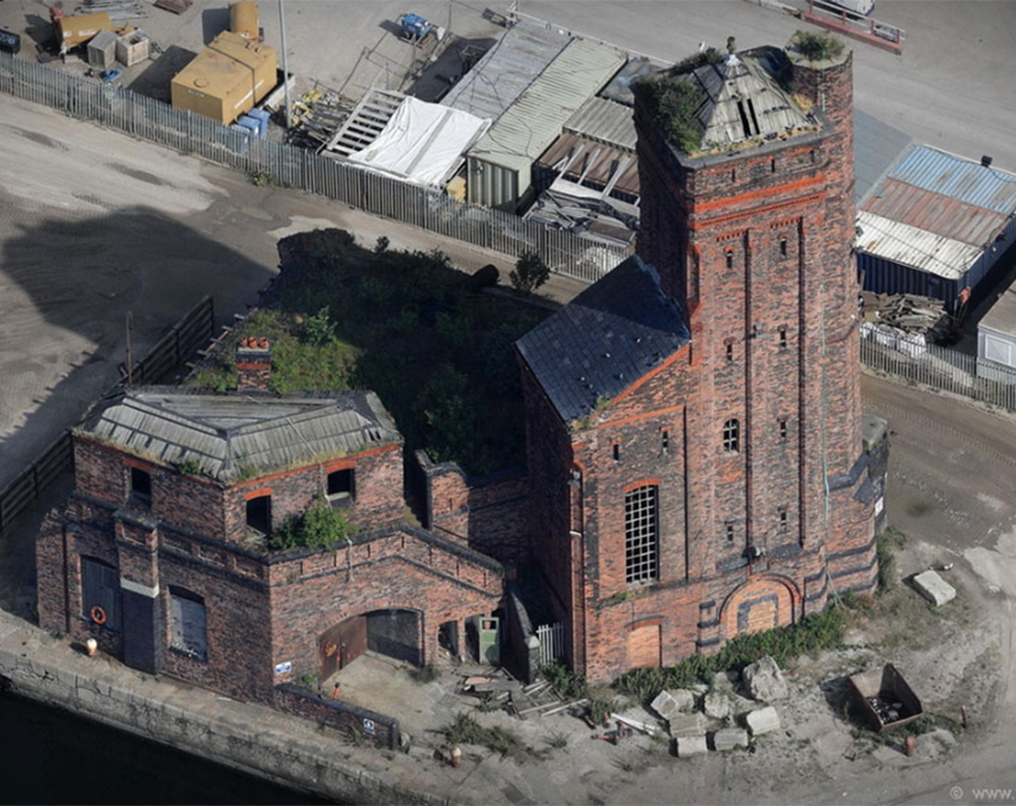 Bramley Moore Dock, Hydraulic Engine House