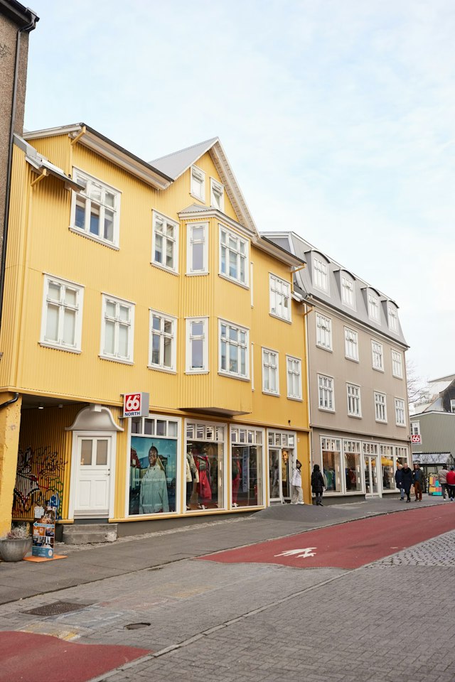 Flaggskipsverslun 66°NORÐUR í fallegum endurnýjuðum byggingum við Laugaveg og Hjartagarðinn