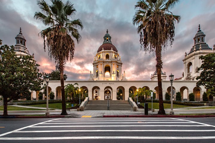 Image of City Hall in Pasadena