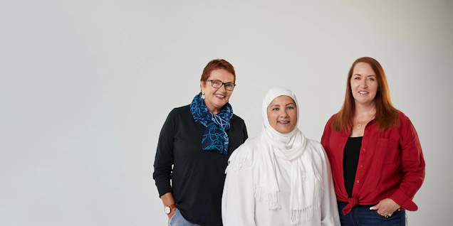 Three women with ovarian cancer