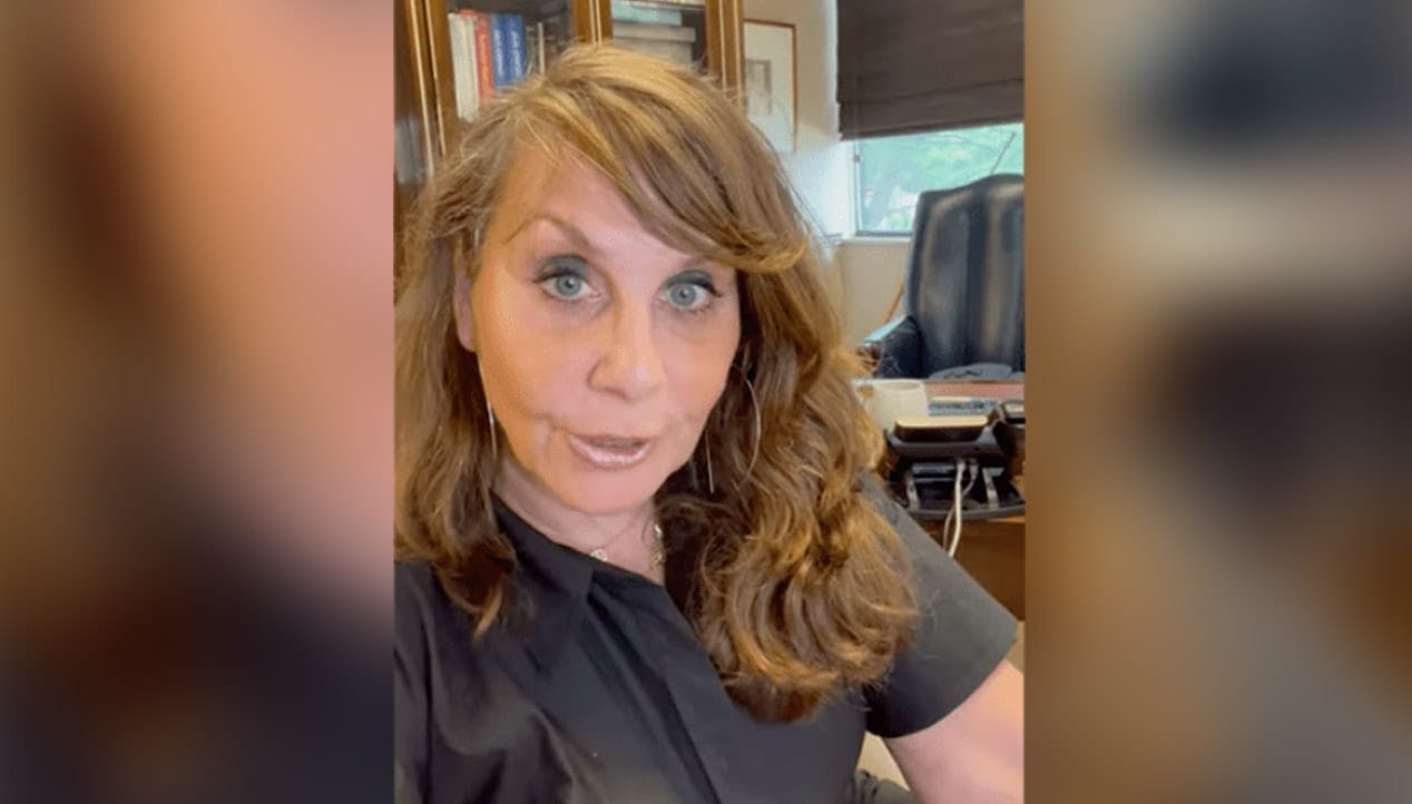 breast reduction surgery video thumbnail