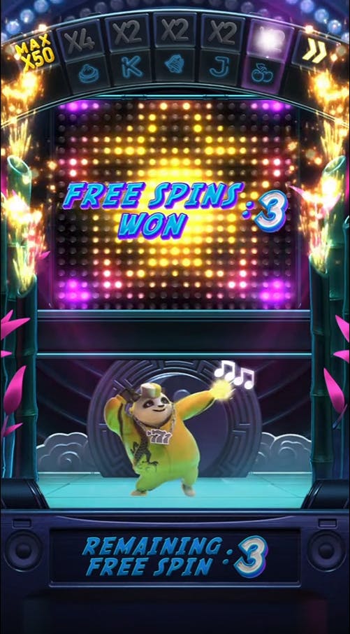 Tela principal com recurso bônus de rodadas grátis no jogo Hip Hop Panda