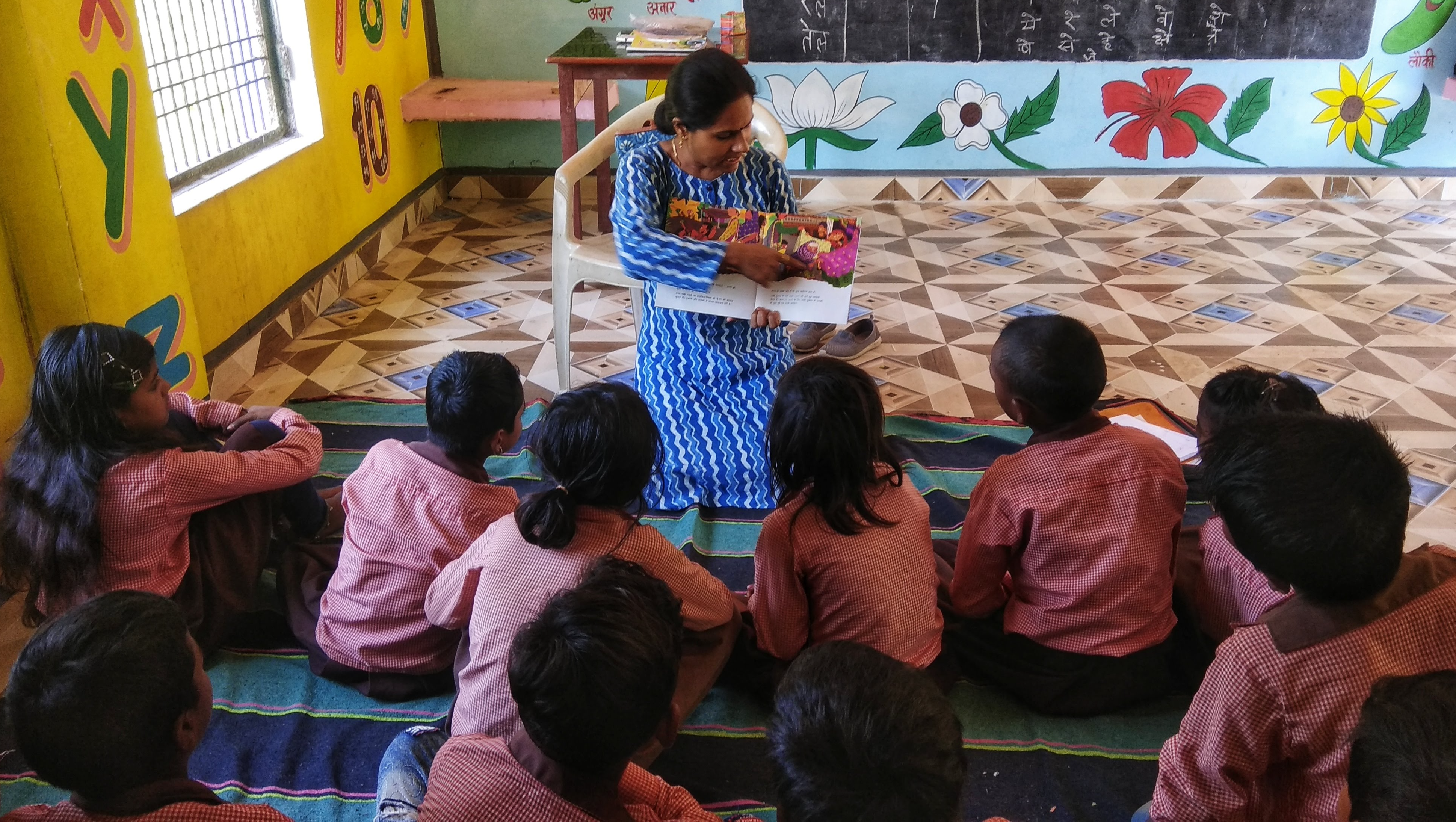 Kiran conducting Read Aloud