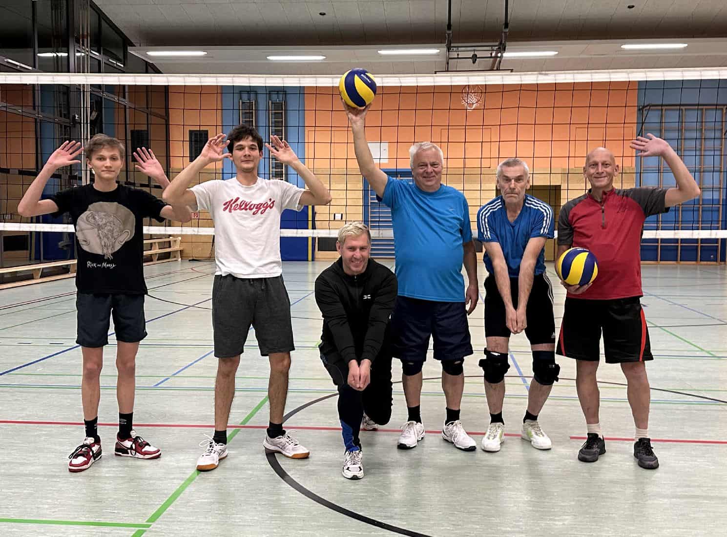 Volleyball für Ukrainer*innen und wer sonst gerne mag