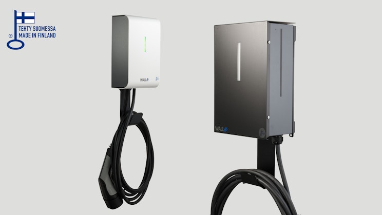 Valkoinen ja musta sähköautonlatauspiste