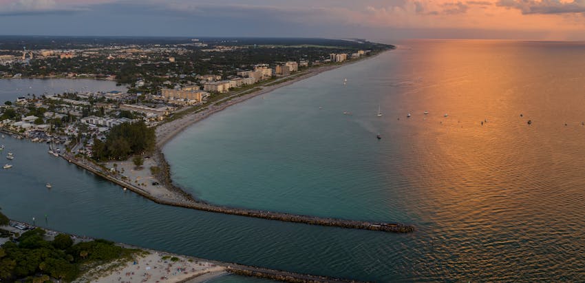 picture of a penisula