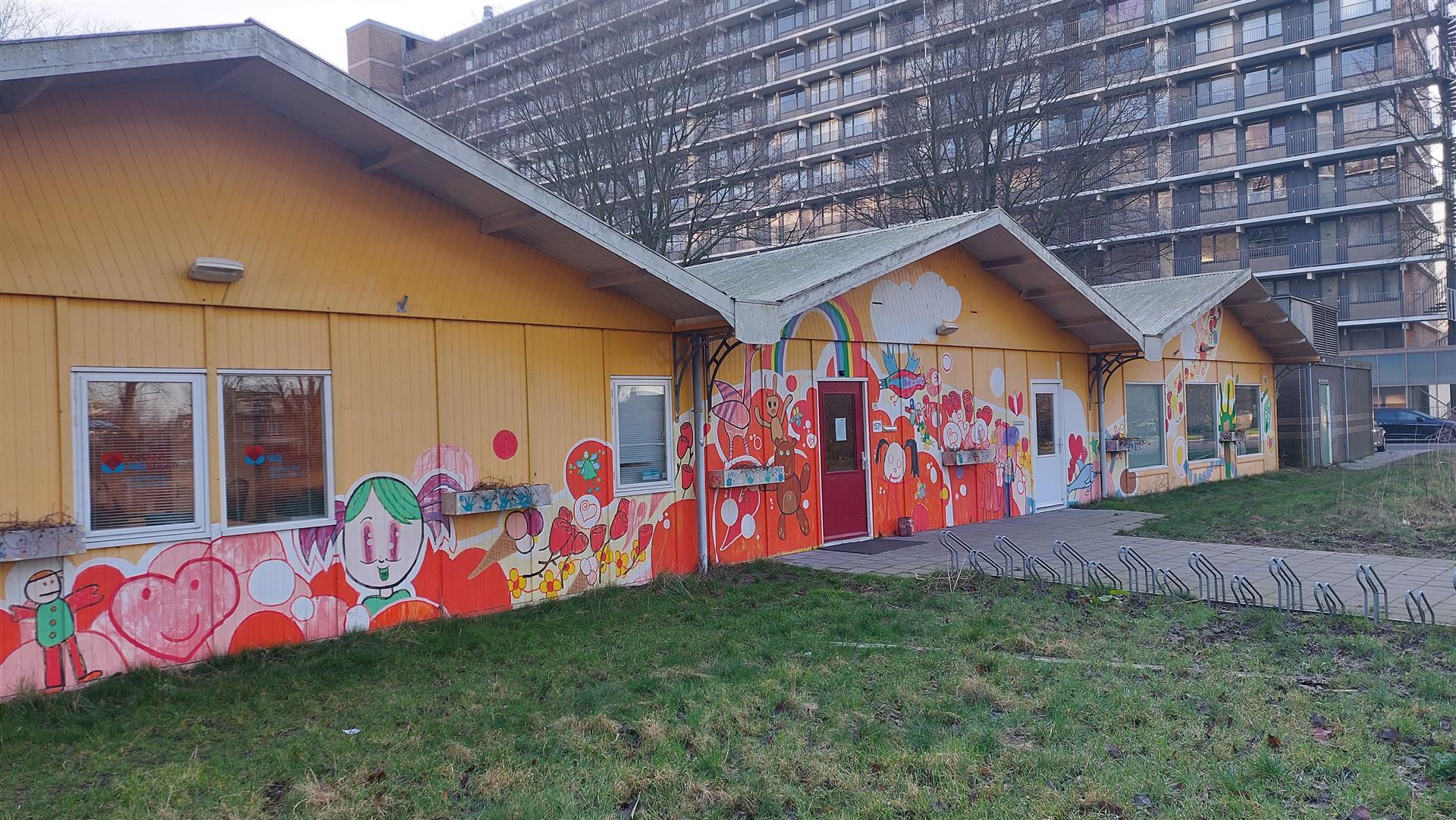 Buurthuis Kleurrijk