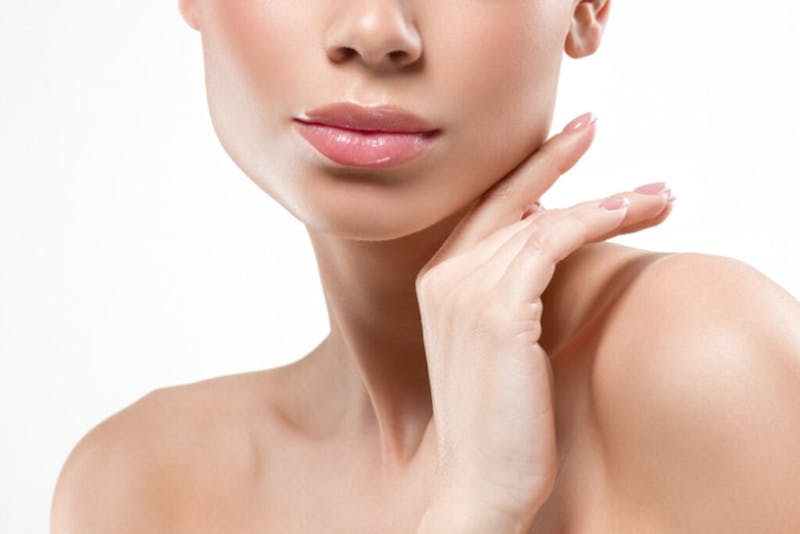 Chin augmentation reconstructs the chin by increasing its projection and enhancing the jawline.