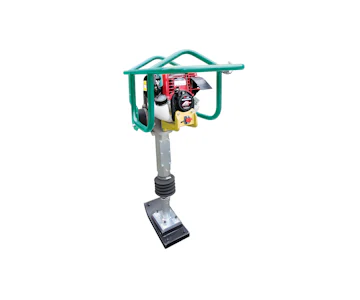 Stampfer Ammann ATR30 online mieten stampfer ammann atr30 schraeg von vorne