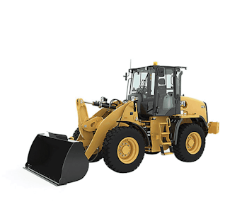 radlader caterpillar cat 910m schraeg von der seite 