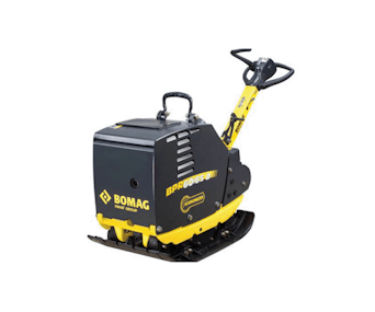 Rüttelplatte Bomag BPR 60/65 D online mieten ruettelplatte bomag bpr 60 65 d schraeg von der seite