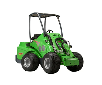 Kompaktradlader Avant 635 online mieten Kompaktradlader Avant 635 schräg von der Seite