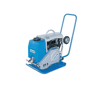 Flächenrüttler Weber CF 3 online mieten Flächenrüttler Weber CF 3 seitlich schräg von vorne