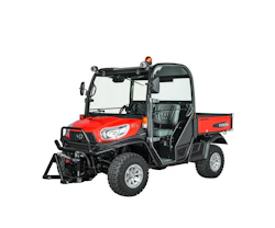 Multifunktionsfahrzeug Kubota RTV X-1100 online mieten Multifunktionsfahrzeug Kubota RTV X-1100 seitlich schräge Ansicht