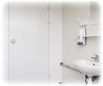 Sanitärcontainer MW10 von Mobilbox von innen mit Waschbecken