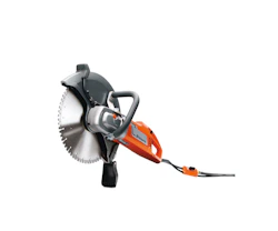 Trennschleifer Husqvarna K4000 wet online mieten Trennschleifer Husqvarna K4000 wet schraeg von vorne