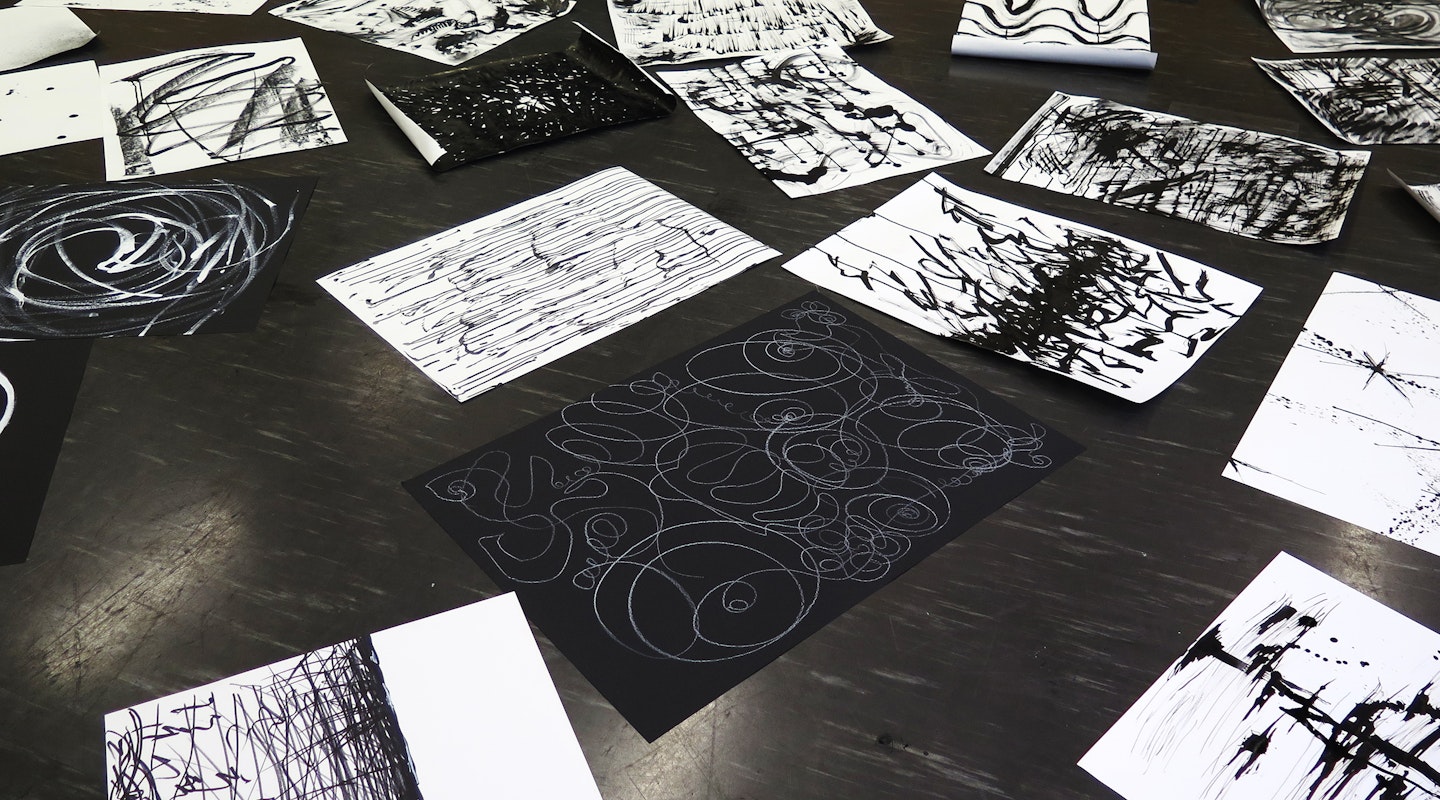 Entwurfsskizzen auf dem Tisch