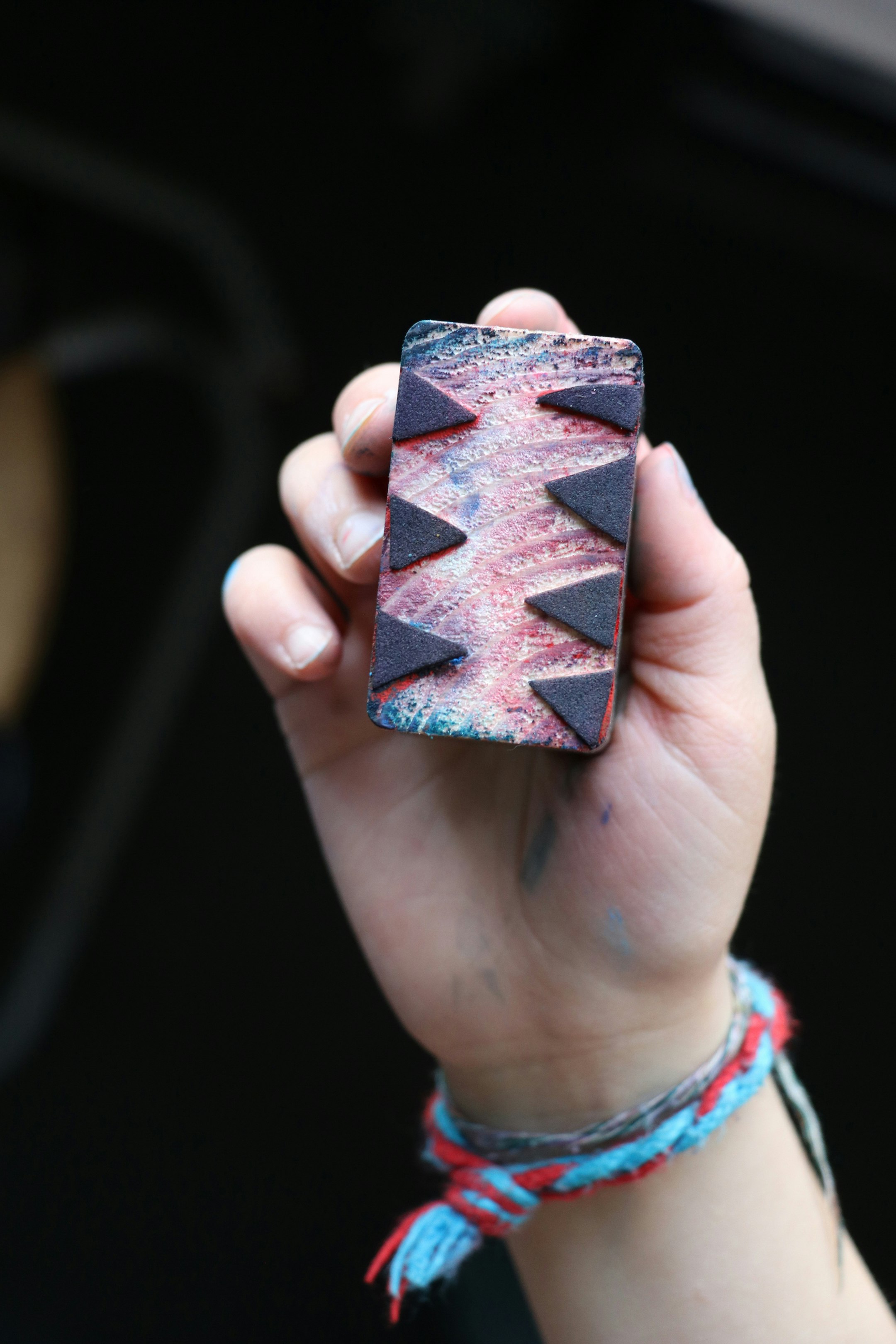Hand mit Stempel