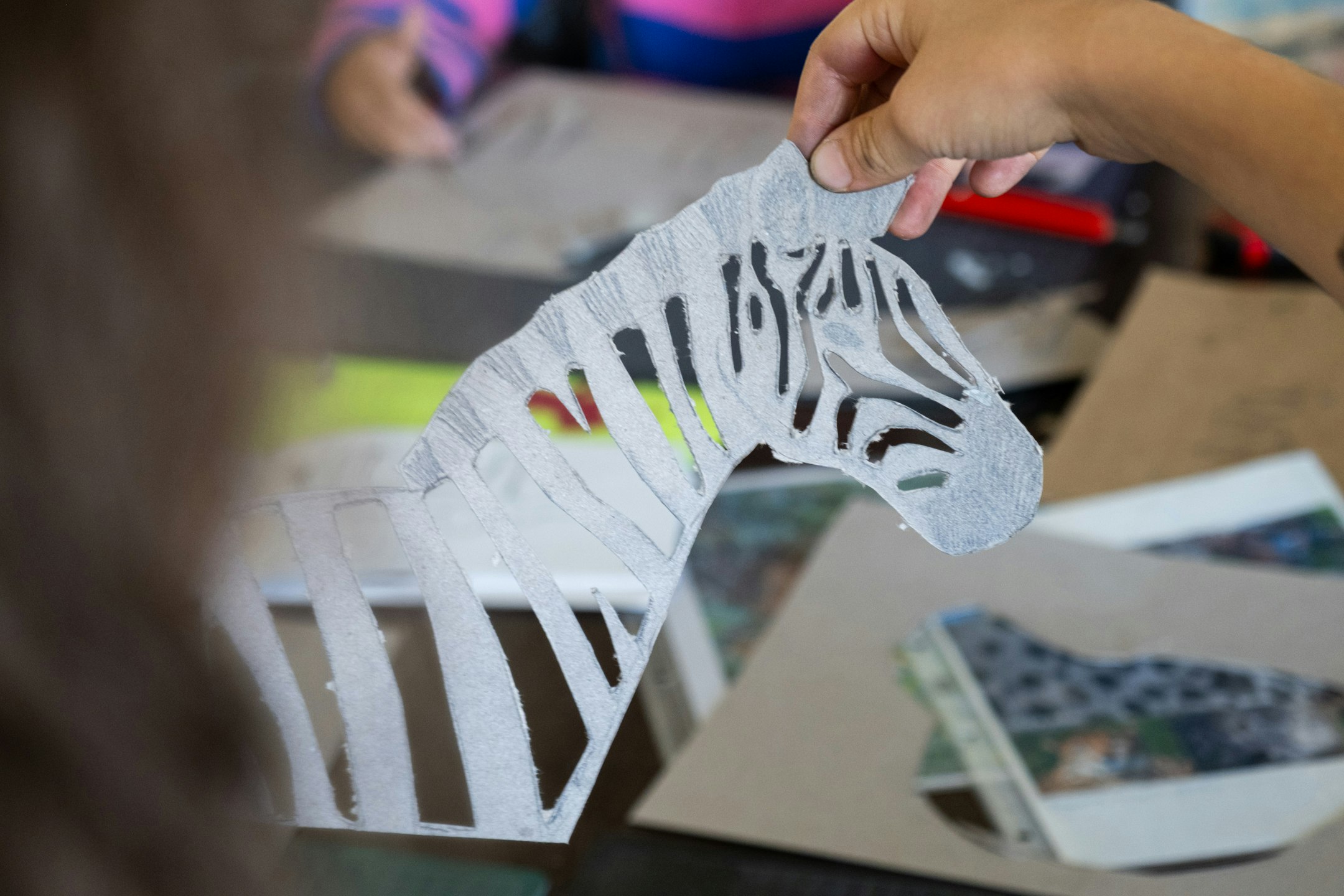 Zebra als Scherenschnitt