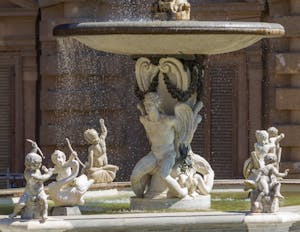 Artichoke Fountain