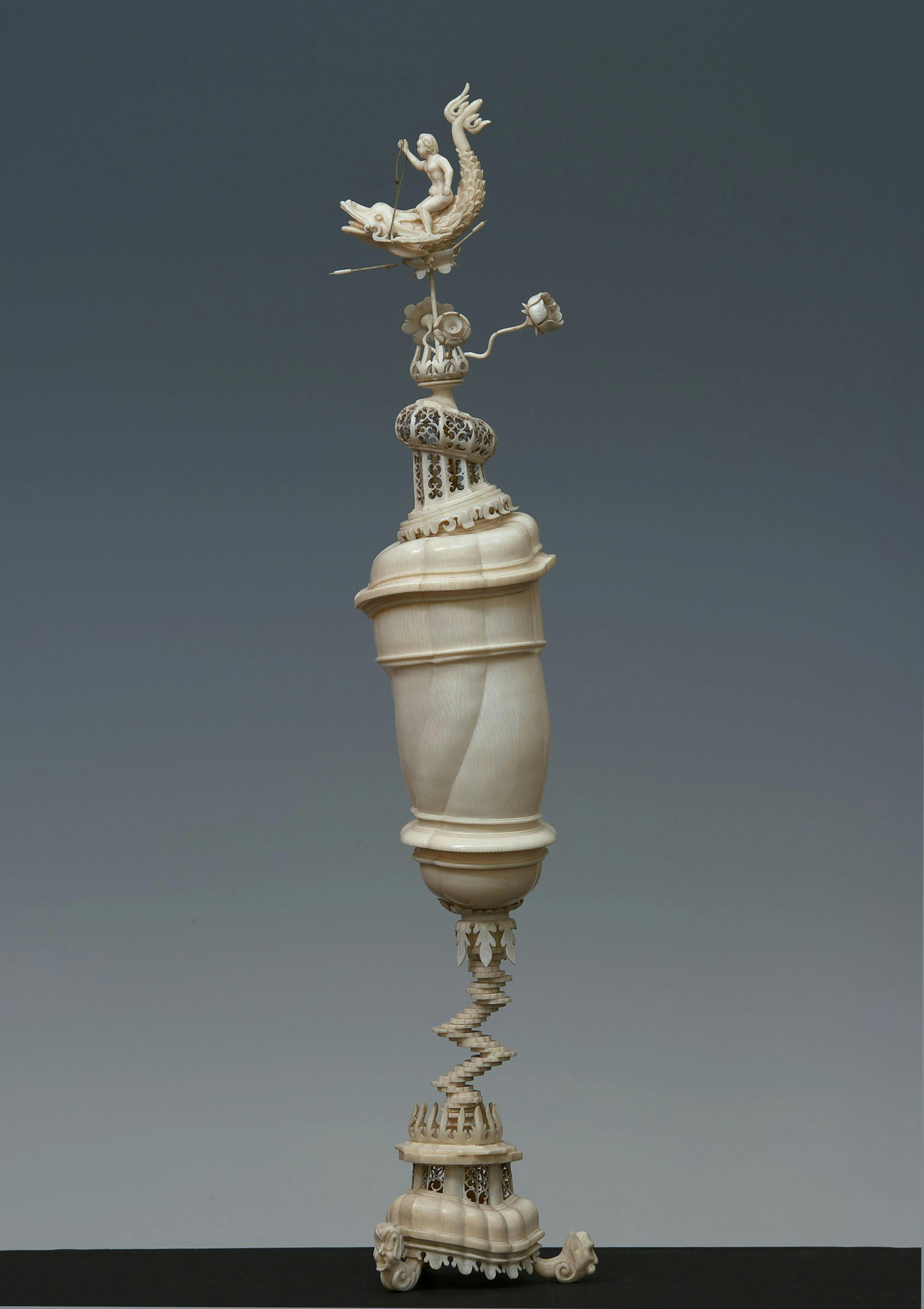 Vaso con coperchio